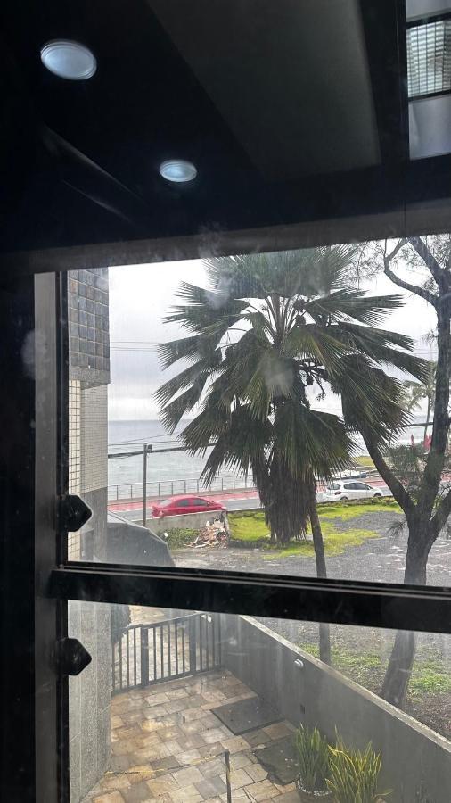 Apartamento Inteiro Frente Ao Mar De Ondina Salvador Exteriör bild