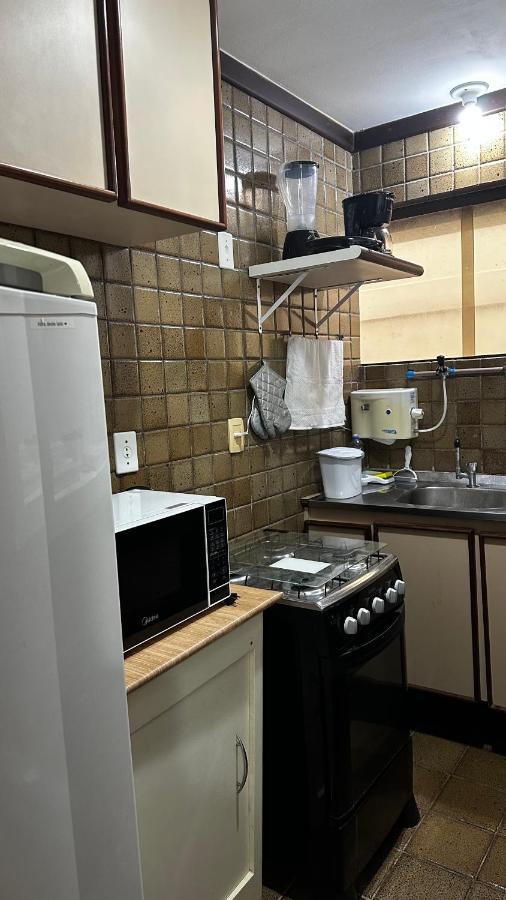 Apartamento Inteiro Frente Ao Mar De Ondina Salvador Exteriör bild