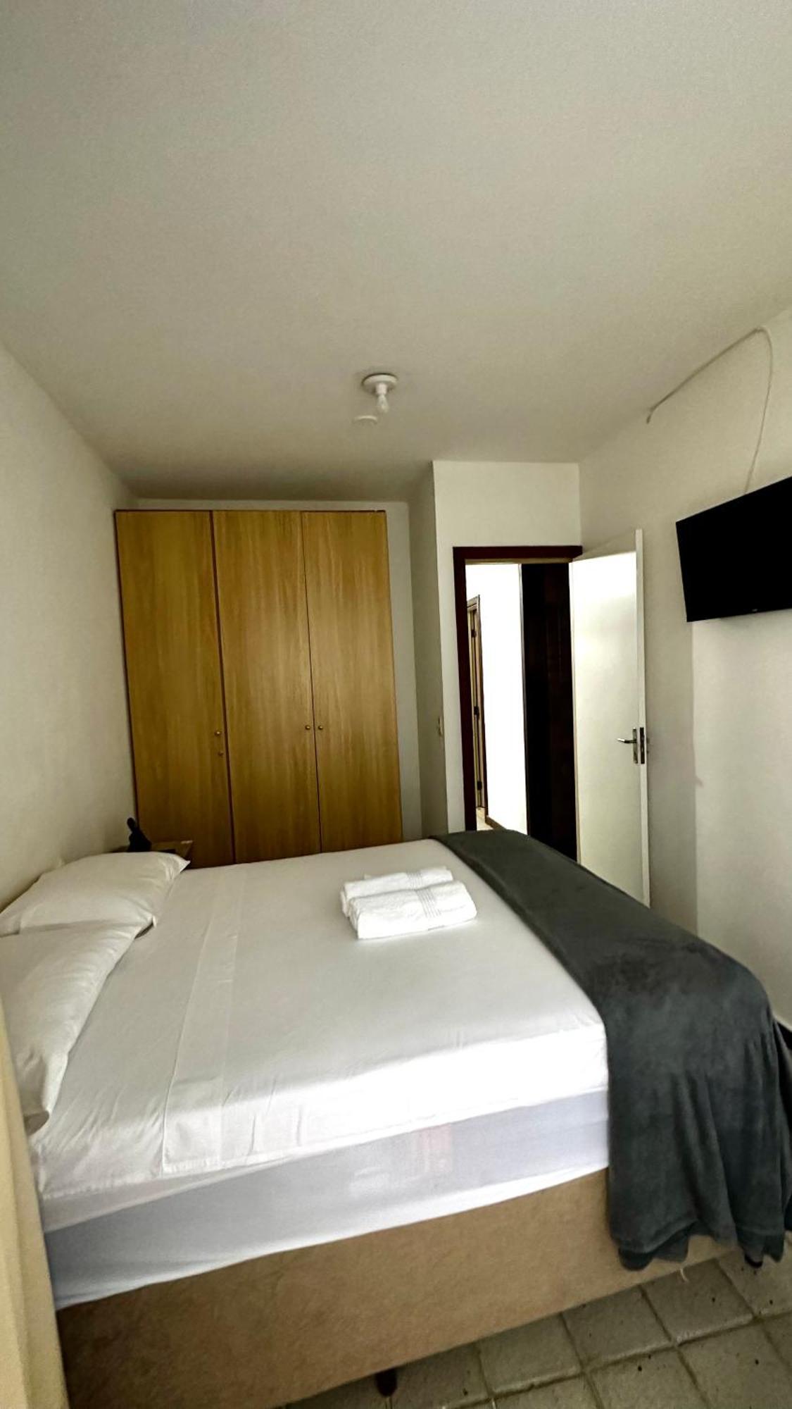 Apartamento Inteiro Frente Ao Mar De Ondina Salvador Exteriör bild
